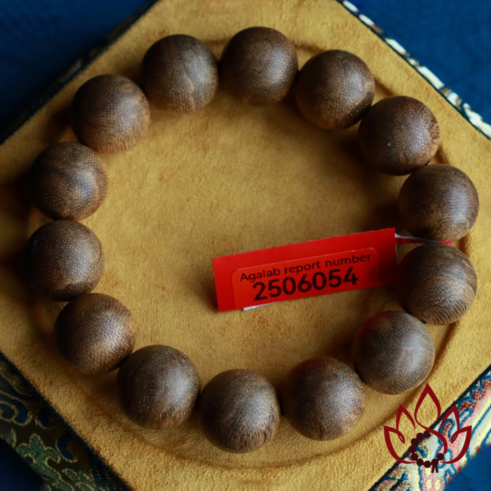 Vòng Trầm Hương Hạt Tròn | 16 Ly | Trầm Tốc Kiến Tự Nhiên Lâu Năm