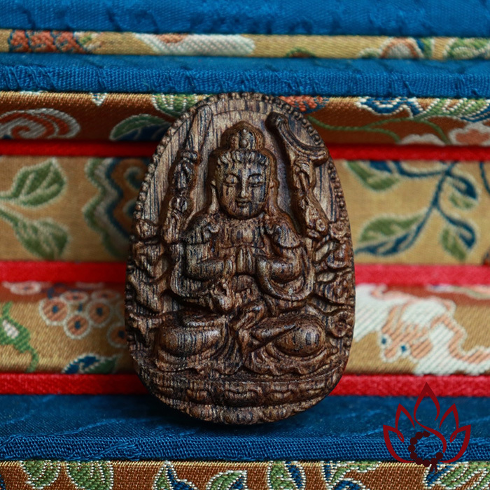 Mặt Dây Chuyền Trầm Hương Phật Bản Mệnh | Trầm Tốc kiến Tự Nhiên Lâu Năm