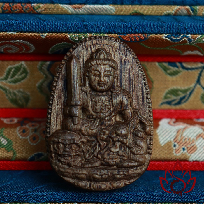 Mặt Dây Chuyền Trầm Hương Phật Bản Mệnh | Trầm Tốc kiến Tự Nhiên Lâu Năm