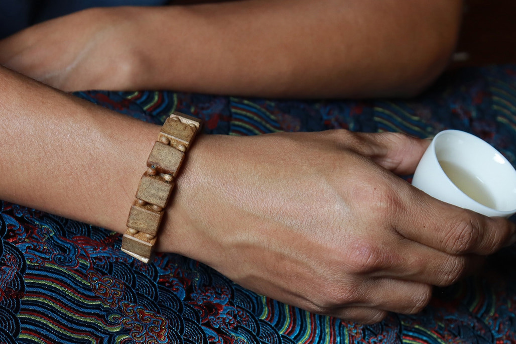 Ai đeo được vòng trầm hương? Mệnh nào hợp, tuổi nào nên đeo?